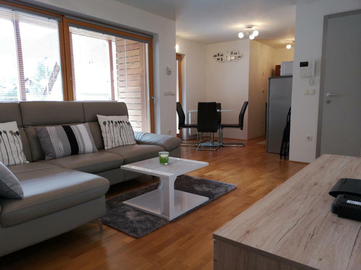 Apartma Lucijana Mojstrana Zewnętrze zdjęcie